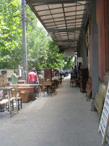 Calle del Barrio Italia ©Flickr/ClauErices