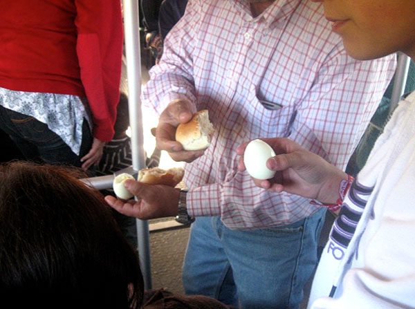los huevos duros en el tren buscarril