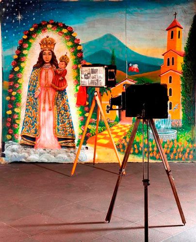 Fotografía con Cámara Minutera en el Museo Histórico Nacional en el Día de la Fotografía 1 fotografía minutera en el MHN identidadyfuturo.cl