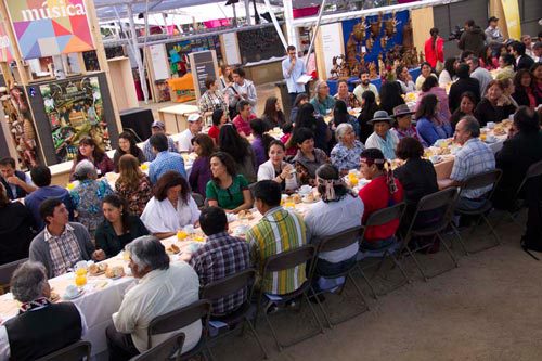 Día Nacional del Artesano: Homenaje a los Artesanos Chilenos 1 Desayuno_Artesano_yAutoridades_DiaNacionalArtesano_270
