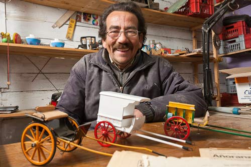 42 Muestra de Artesanía UC 2015 Juegos y juguetes 1 42 Muestra de Artesanía UC 2015 Juegos y juguetes