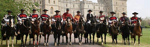Palmas de Peñaflor se Presenta Ante la Reina Isabel II de Inglaterra en Windsor