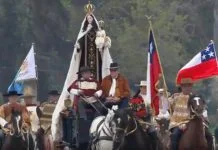 La Virgen del Carmen inició la Parada Militar 2018