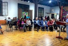 Presentan libro "Festividades del Valle de Esquiña. Registro del patrimonio inmaterial de la precordillera de la comuna de Camarones"