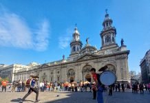 El chinchinero chileno: música callejera e identidad popular chinchinero chileno