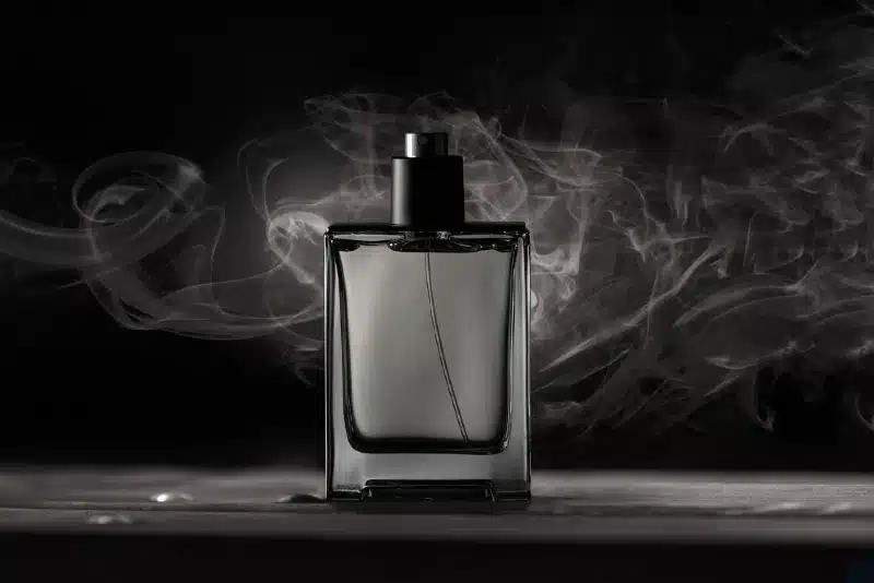¿Funcionan realmente los perfumes con feromonas en hombres y mujeres? 2 perfume 017 1
