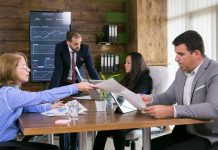 La influencia del liderazgo empresarial en la consolidación y transformación de grandes grupos económicos