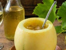 8. Melon con vino